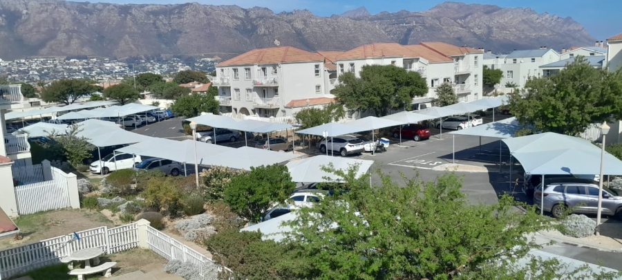 To Let 3 Bedroom Property for Rent in Whispering Pines Western Cape